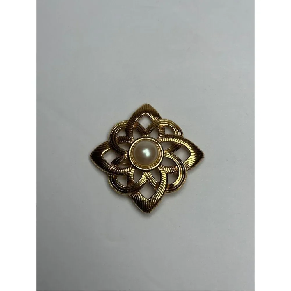 Vintage Gold-Tone Filigree Brooch with Faux Pearl Center